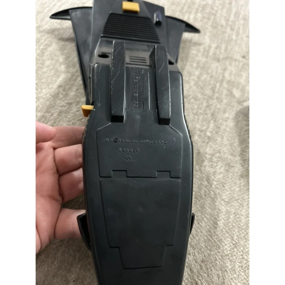 Vintage 1990 Kenner Batman Dark Knight Collection Bat Jet Vehicle DC Comics
